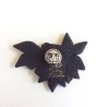 Broche fleurie en pâte polymère