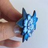Broche fleurie en pâte polymère
