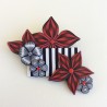 Broche fleurie en pâte polymère