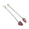 Boucles d'oreilles pendantes, mini fraise sur longue chaîne, pâte polymère