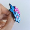 Broche fleurie en pâte polymère