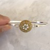 Bracelet jonc, petit cabochon fleuri, jaune moutarde, en pâte polymère