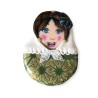 Broche matriochka fleurie vert bronze en pâte polymère