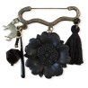 Broche salem, breloques et fleur noire en pâte polymère