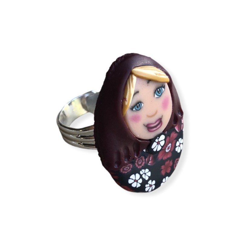 Bague matriochka fleurie en pâte polymère