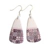 Boucles d'oreilles pendantes, rose poudré, en pâte polymère