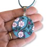copy of Petit médaillon / pendentif joli bouquet aux hibiscus, en pâte polymère