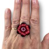 Bague "Éclosion Rouge & Noire" – Bijou Fleur en Pâte Polymère, Pièce Unique