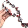 Sautoir fleuri, noir&blanc et rouge, pâte polymère